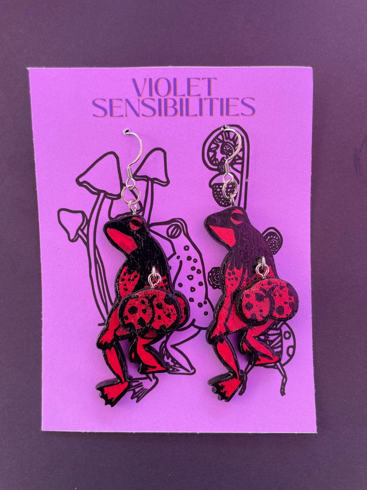 Booty Frogs Red & Black Dangle Earrings