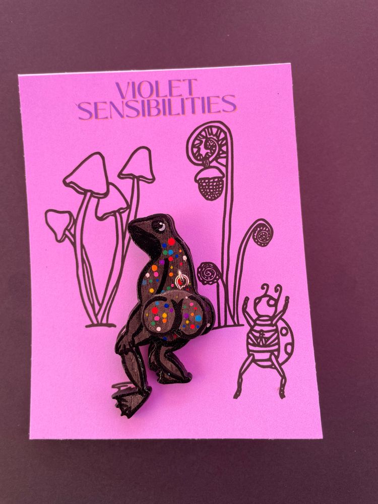 Booty Frog Gray w/Pride Spots Pin